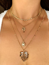 Load image into Gallery viewer, Palm Necklace